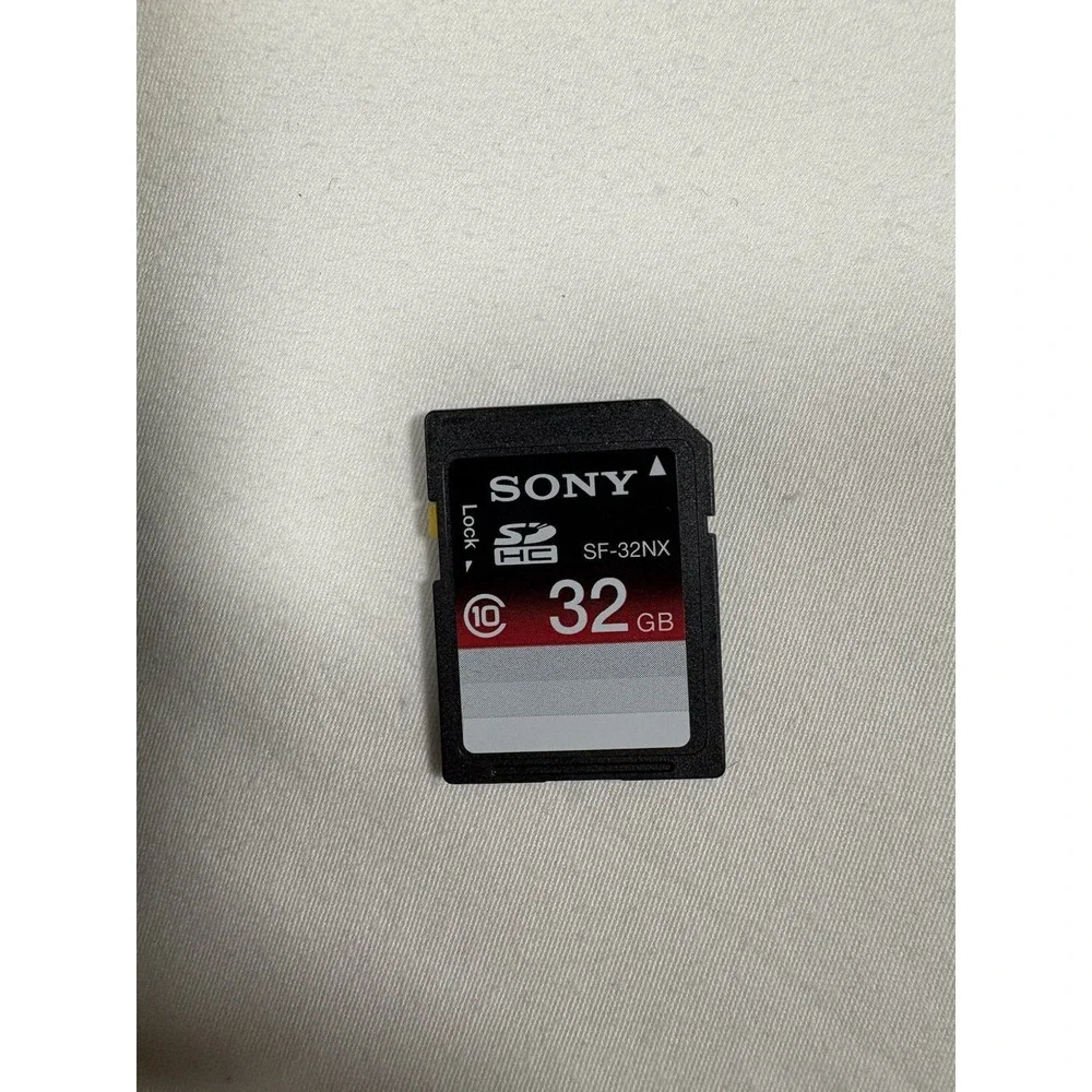 Canon PowerShot SX50 HS 12.1MP Digital Camera Bundle Bag 2-Batteries 32GB SD Kit